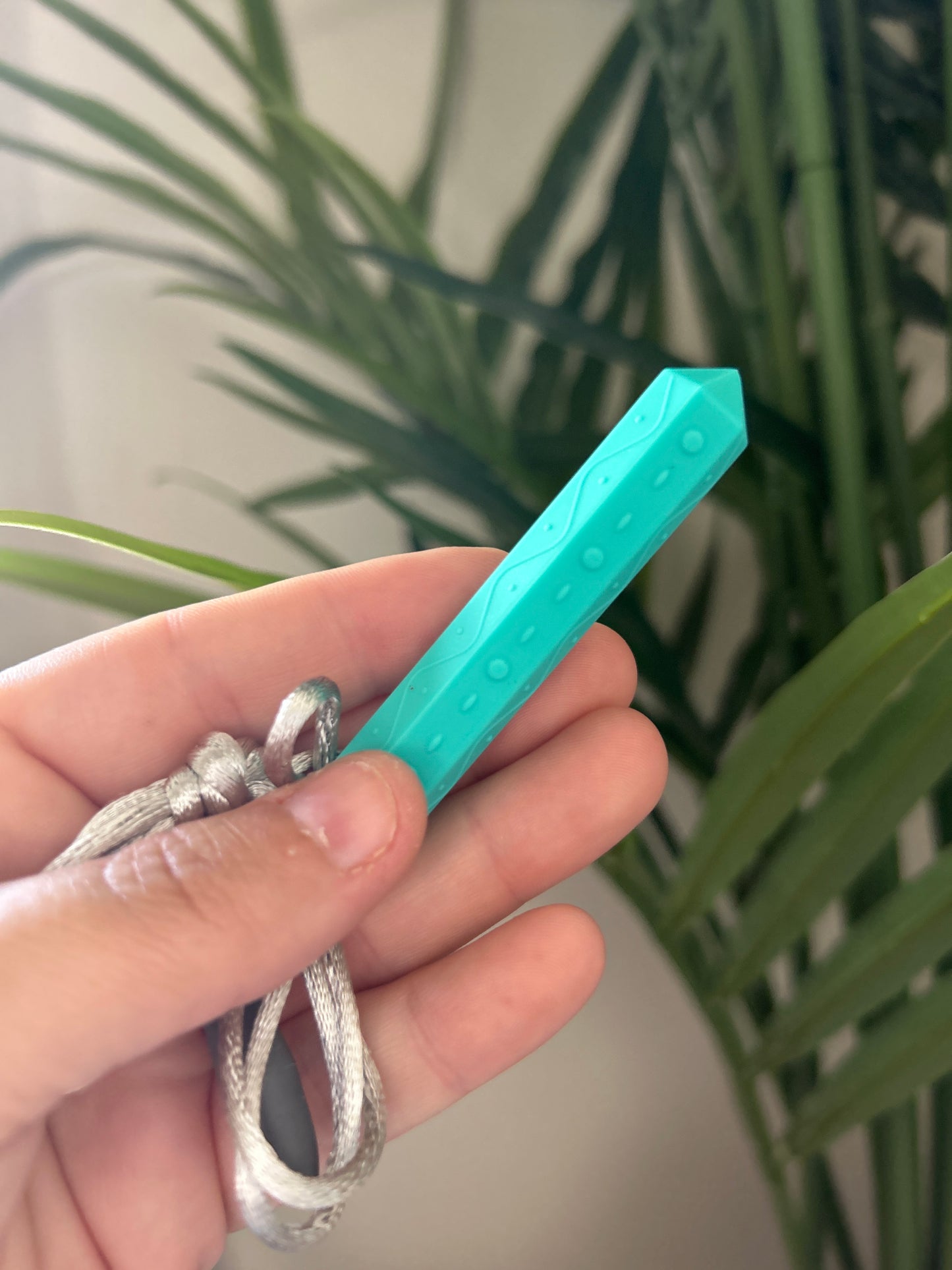 Crystal chewy necklace