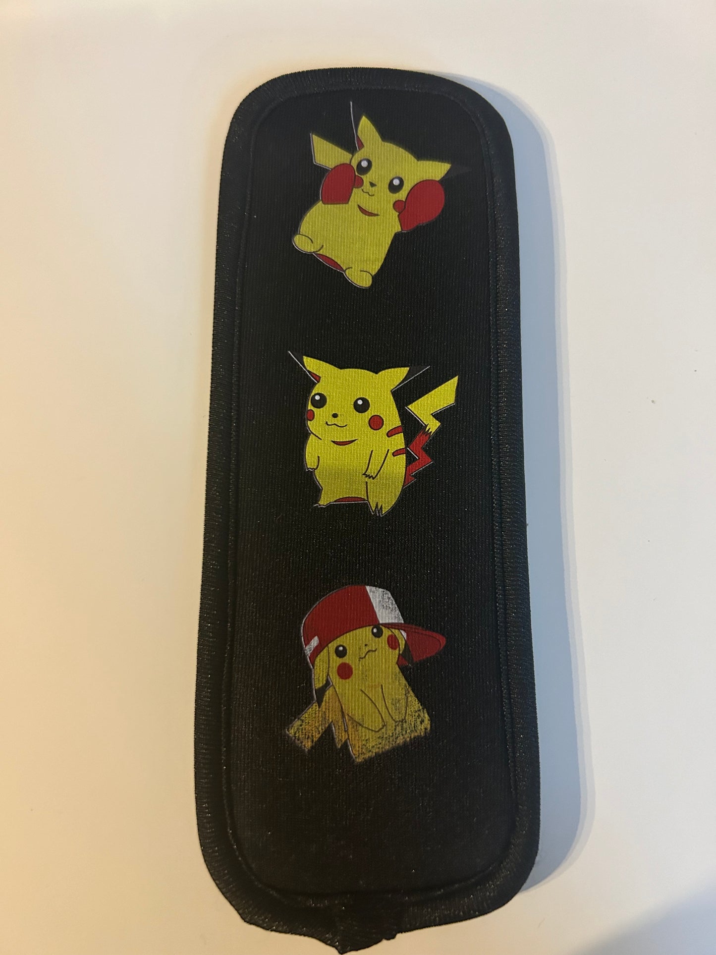 Ice pop holders