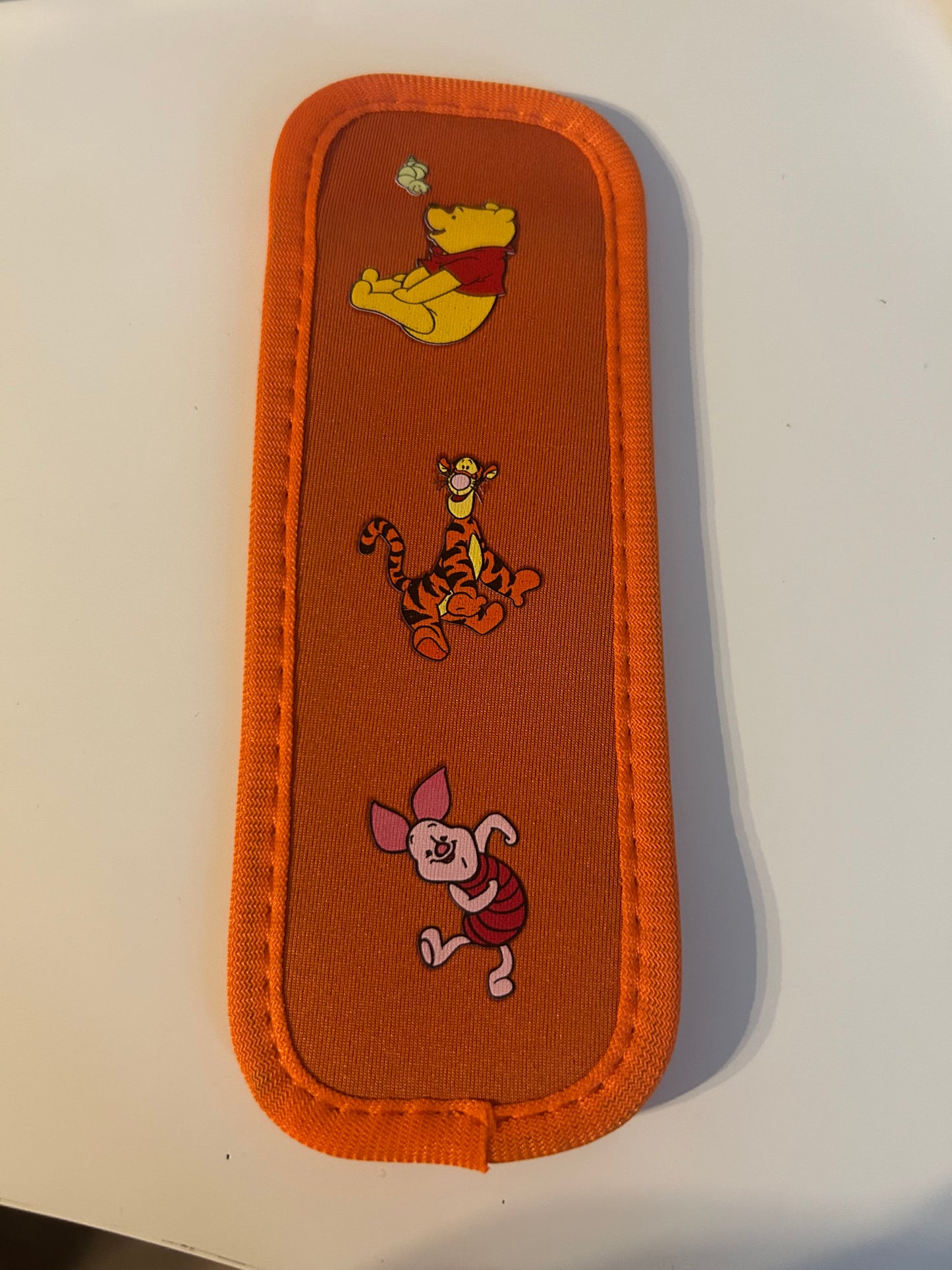 Ice pop holders