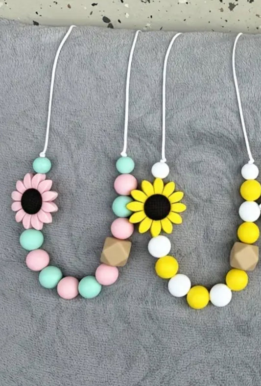 Flower chewy necklace