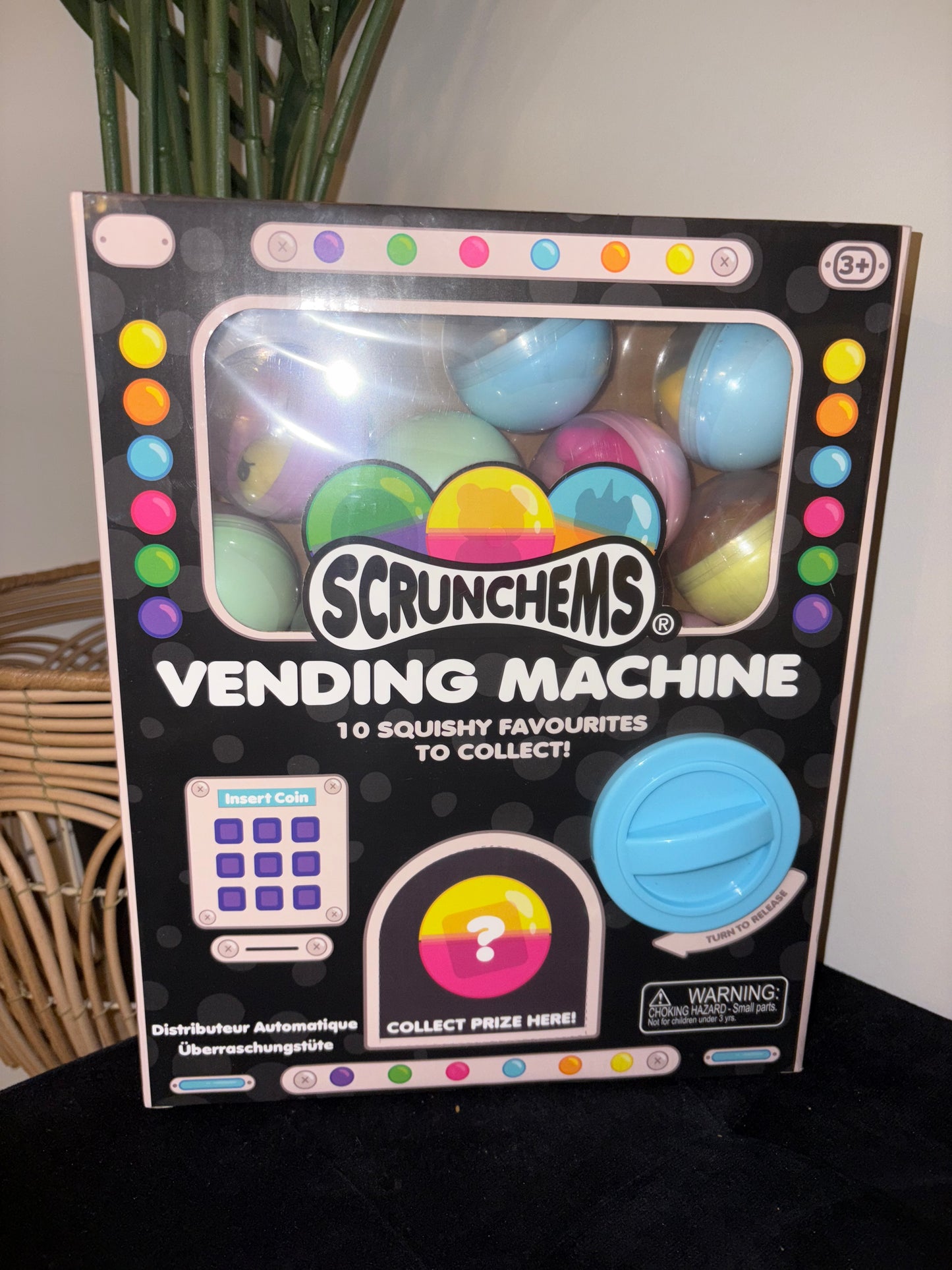 Scrunchems vending machine