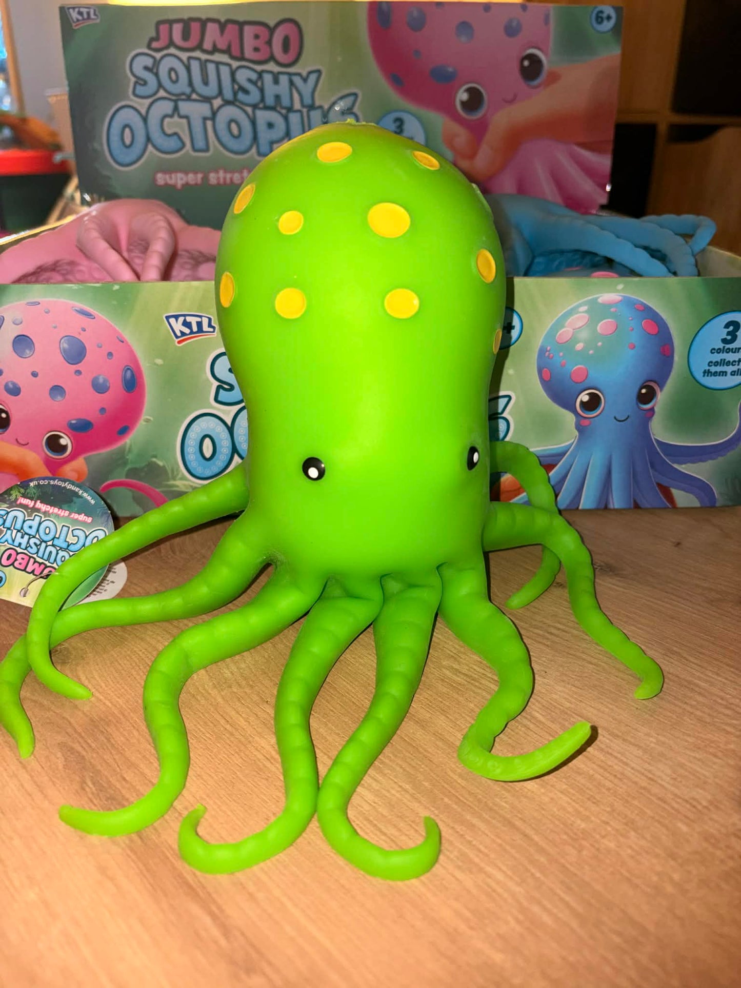 Jumbo squishy octopus
