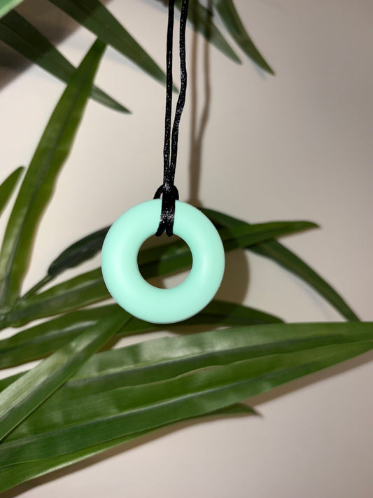 Ring chewy necklaces