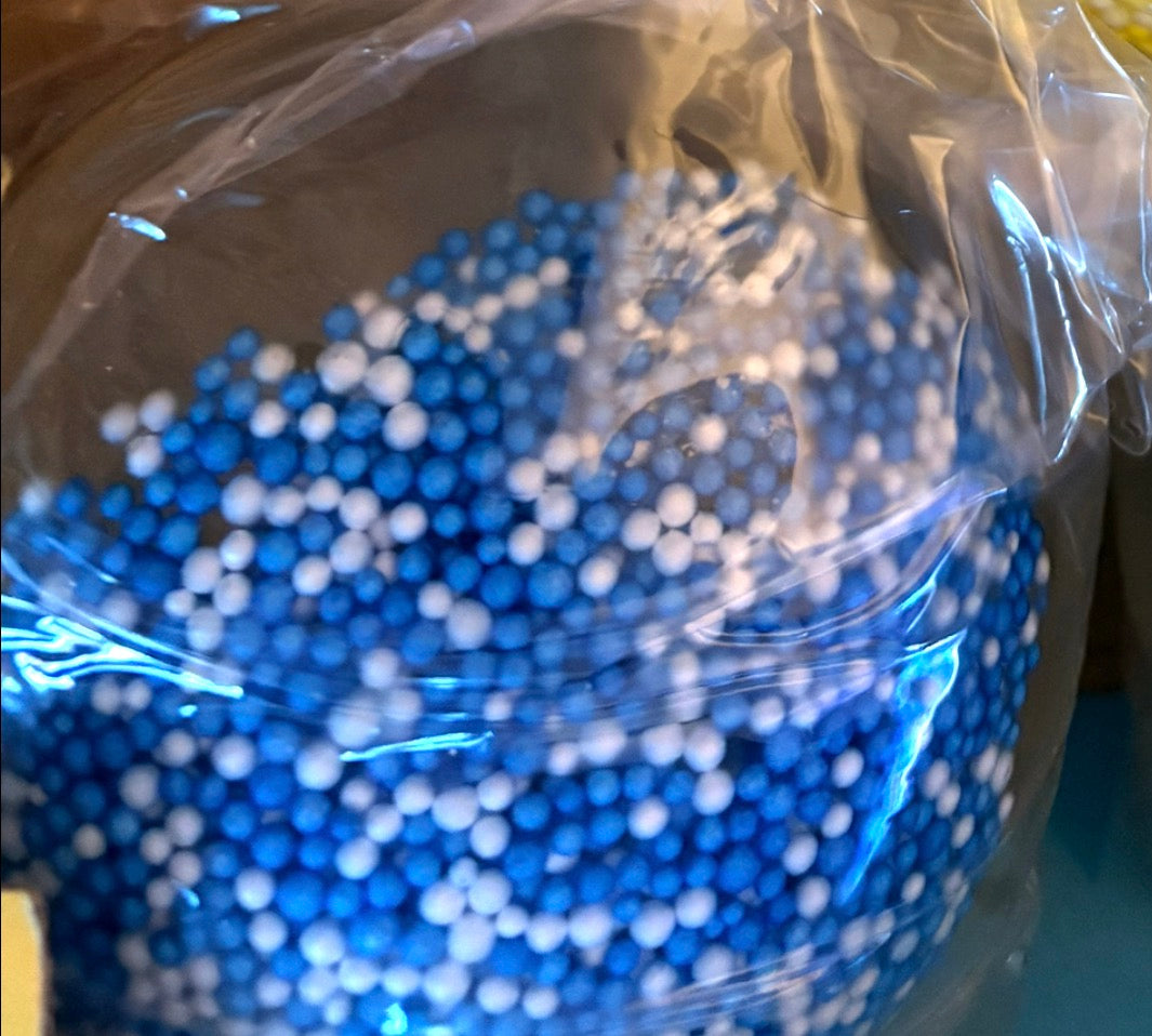 Giant gel squishy ball