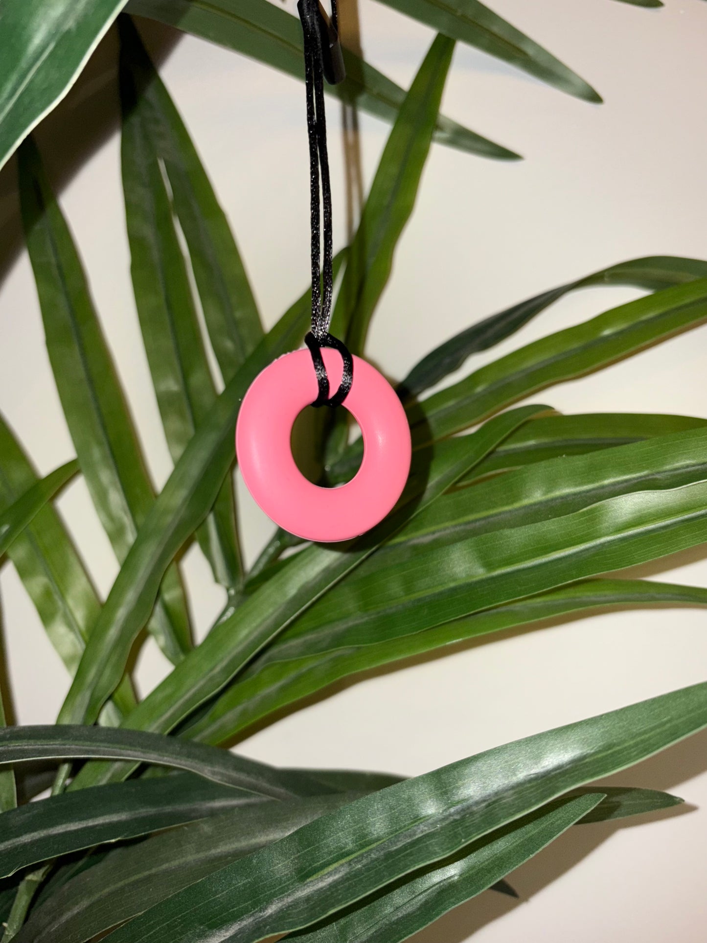 Ring chewy necklaces